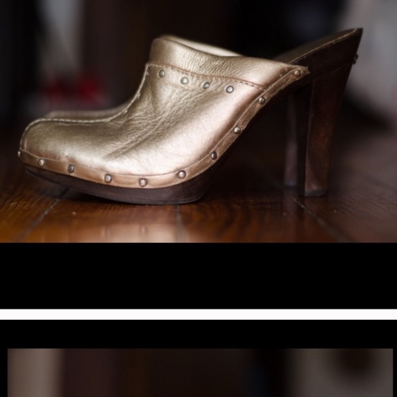 Michael Kors Gold leather wood heel mules - Picture 4 of 8